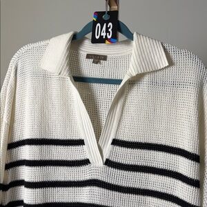 Lilla P Stripped Black & White V Neck  Sweater 3/4 Sleeve